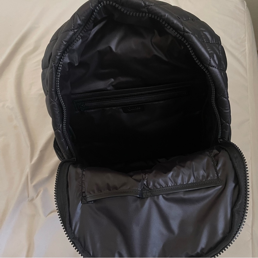 Quince quilted commuter backpack - Picture 3 of 8